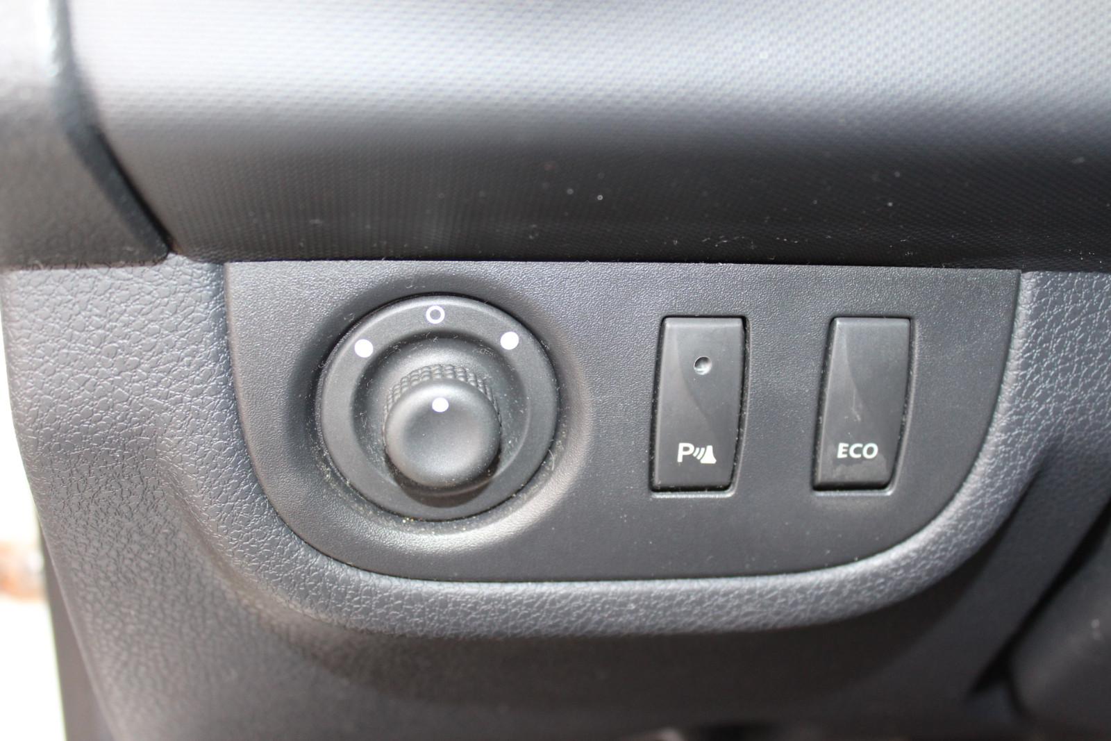 Dacia Logan 2014 — photo 19