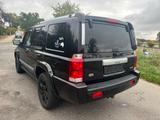 Jeep Commander Overland 3.0 CRD Autom Vollausstattung - Jeep Commander: 3.0