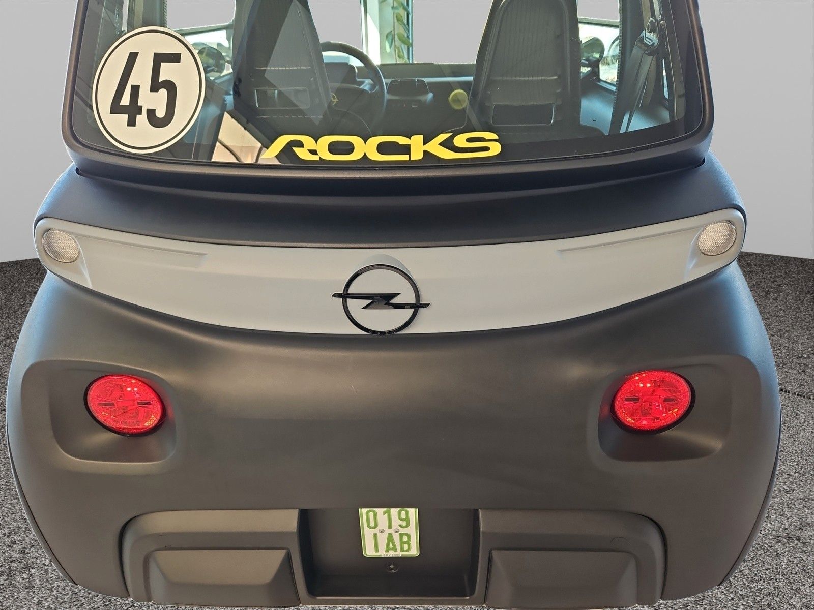 Fahrzeugabbildung Opel Rocks-e Tekno