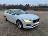 Volvo V90 D5 Momentum Allrad Pilot Assist BLIS