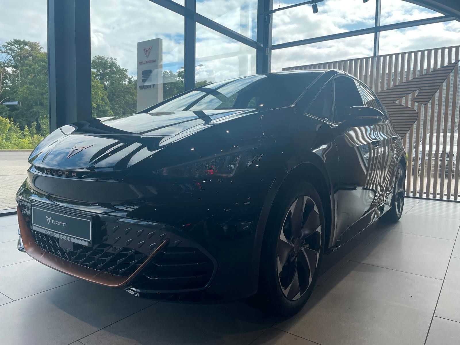 Cupra Born 150 kW (204PS) 60 kWh