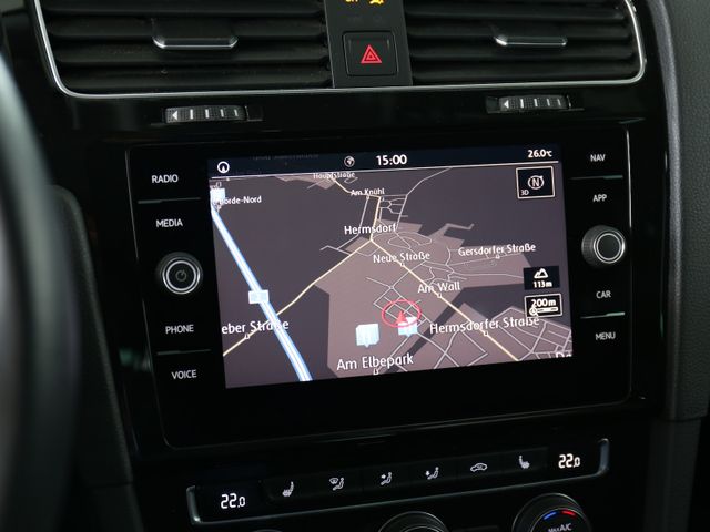 Volkswagen Golf Variant 1.6TDI DSG IQ DRIVE LED KAMERA ACC