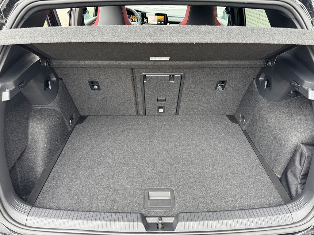 Golf VIII GTI Clubsport 2.0 TSI *TOP*DCC*MATRIX*