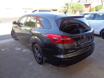 Ford Focus - 3
