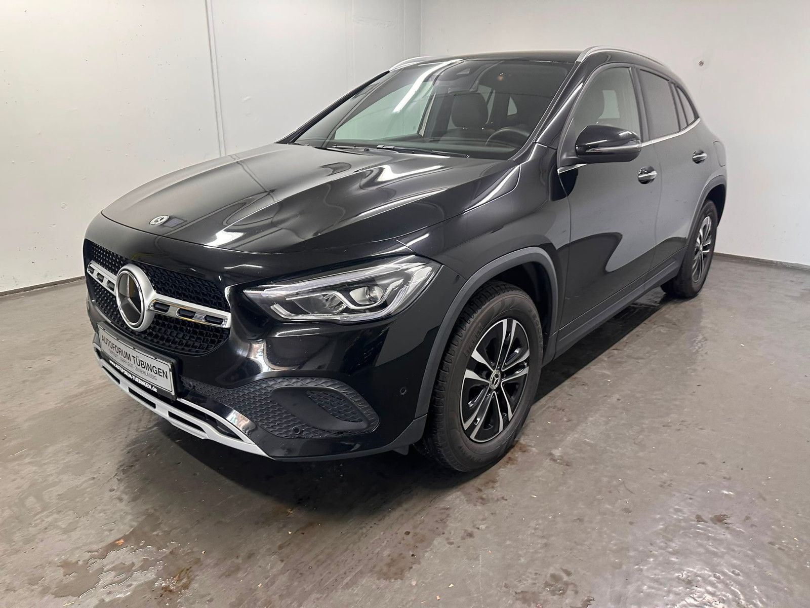 Fahrzeugabbildung Mercedes-Benz GLA 180 d DCT *STYLE*DISTRO*KEYLESS*KAMERA*LED*