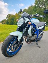 Suzuki Gladius SFV 650A - Tiefergelegt - A2 Drossel - SUZUKI GLADIUS