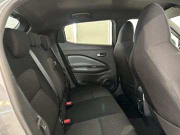 Fotografie des Nissan Juke N-Connecta DIG-T 117