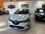 Renault Clio FULL HYBRID E-TECH INITIAL PARIS - Renault Clio: Initial