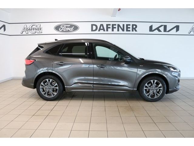 Fahrzeugabbildung Ford Kuga ST-Line 1,5 110 KW 150 PS Winterpaket Navi