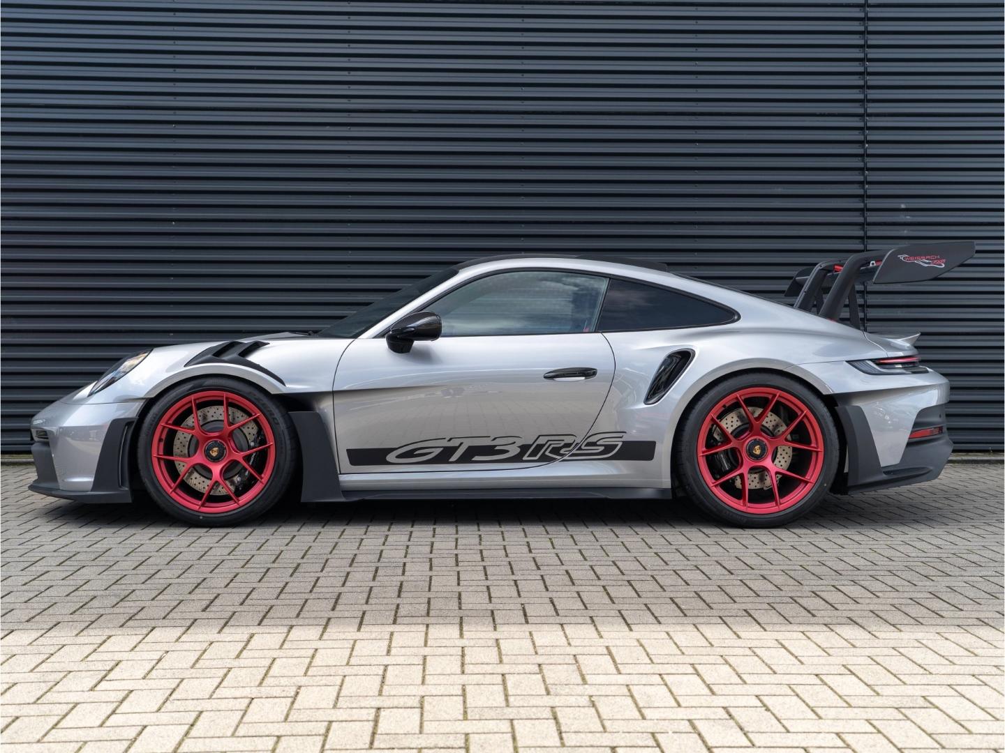 Porsche 992 GT3 RS 1 Hand nur 310km