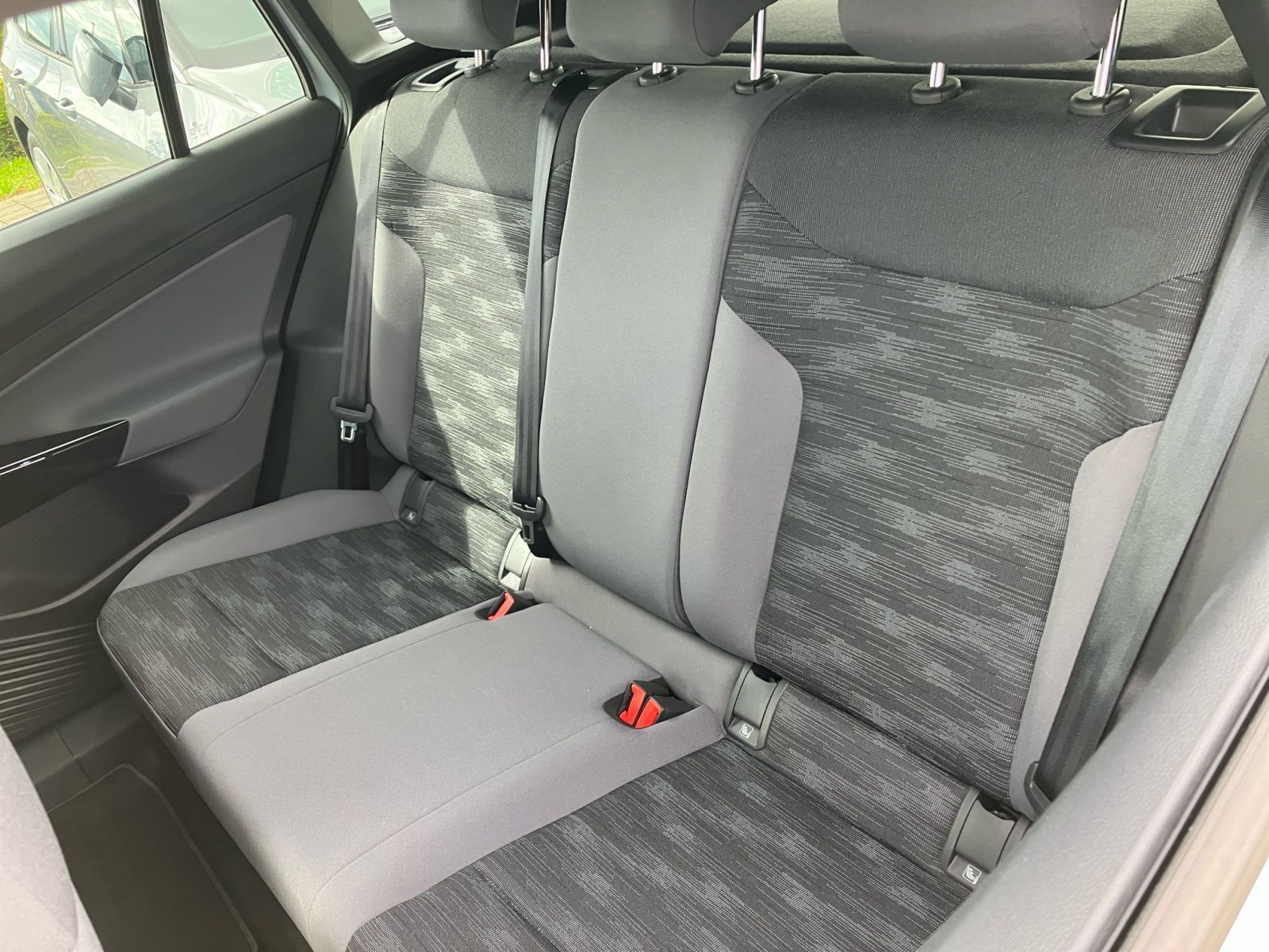 Volkswagen ID.4 - Bild 11