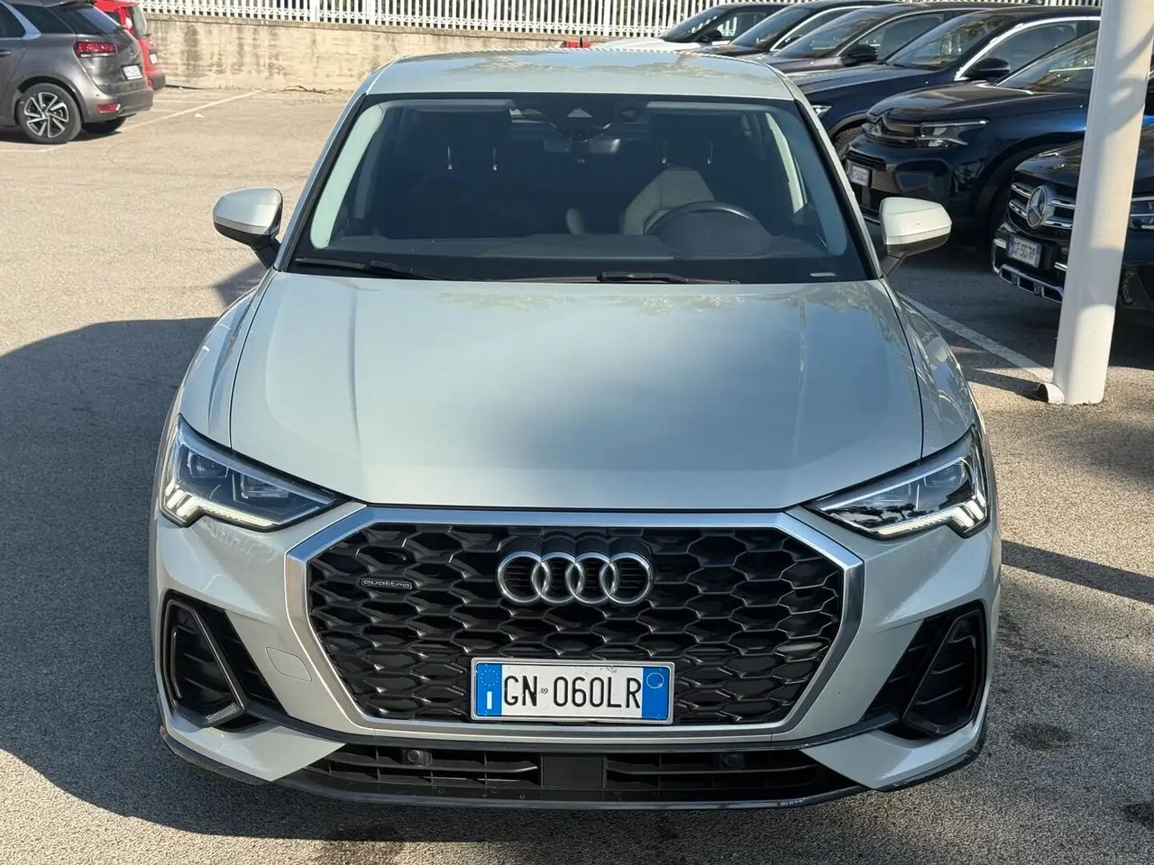 Audi Q3 SPB 35 TDI S tronic Business Plus imagem 2