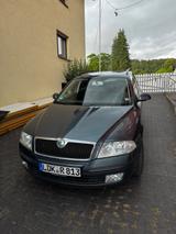 Skoda Octavia Combi 2.0 FSI 4x4 4X4 1.Hand - Skoda Octavia: Fsi