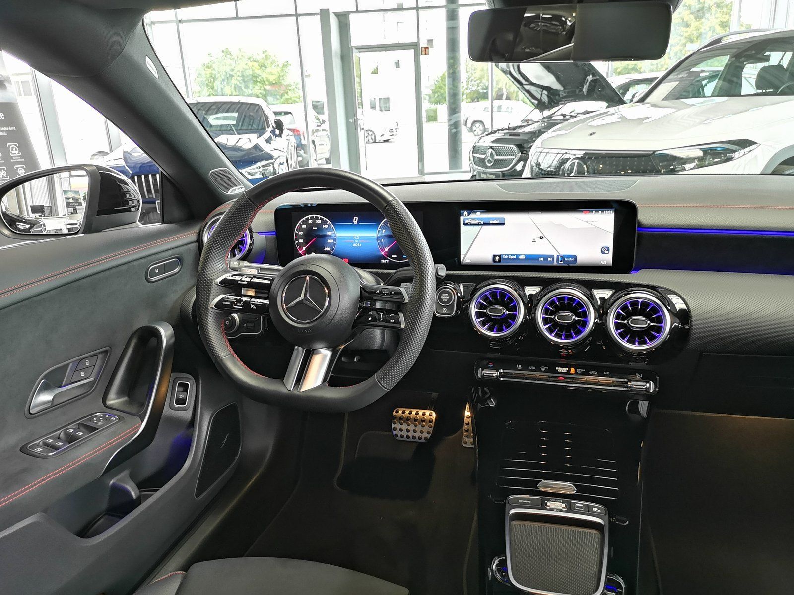 Mercedes-Benz CLA 200 Coupé AMG ADVANCED+BURMESTER+NIGHT+WINTE foto 18