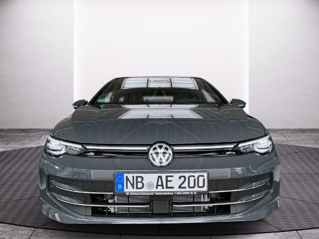Fahrzeugabbildung Volkswagen Golf EDITION 50 1.5 eTSI DSG EDITION 50 AHK DCC