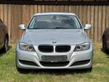 BMW 316d/Navi/Glasdach/PDC/Xenon/Tempomat - gebrauchte BMW 316 aus dem Jahr 2010