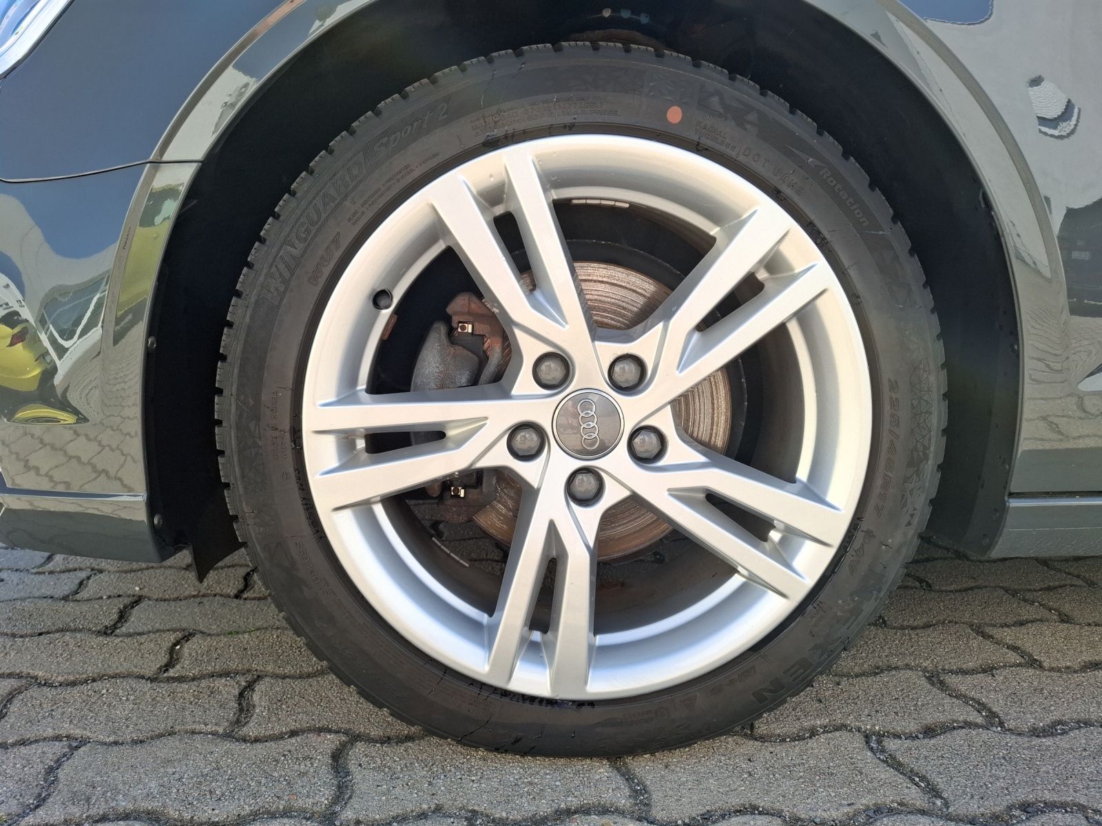 Fahrzeugabbildung Audi A3 Limousine TDI quattro sport LED NAVI SOUND