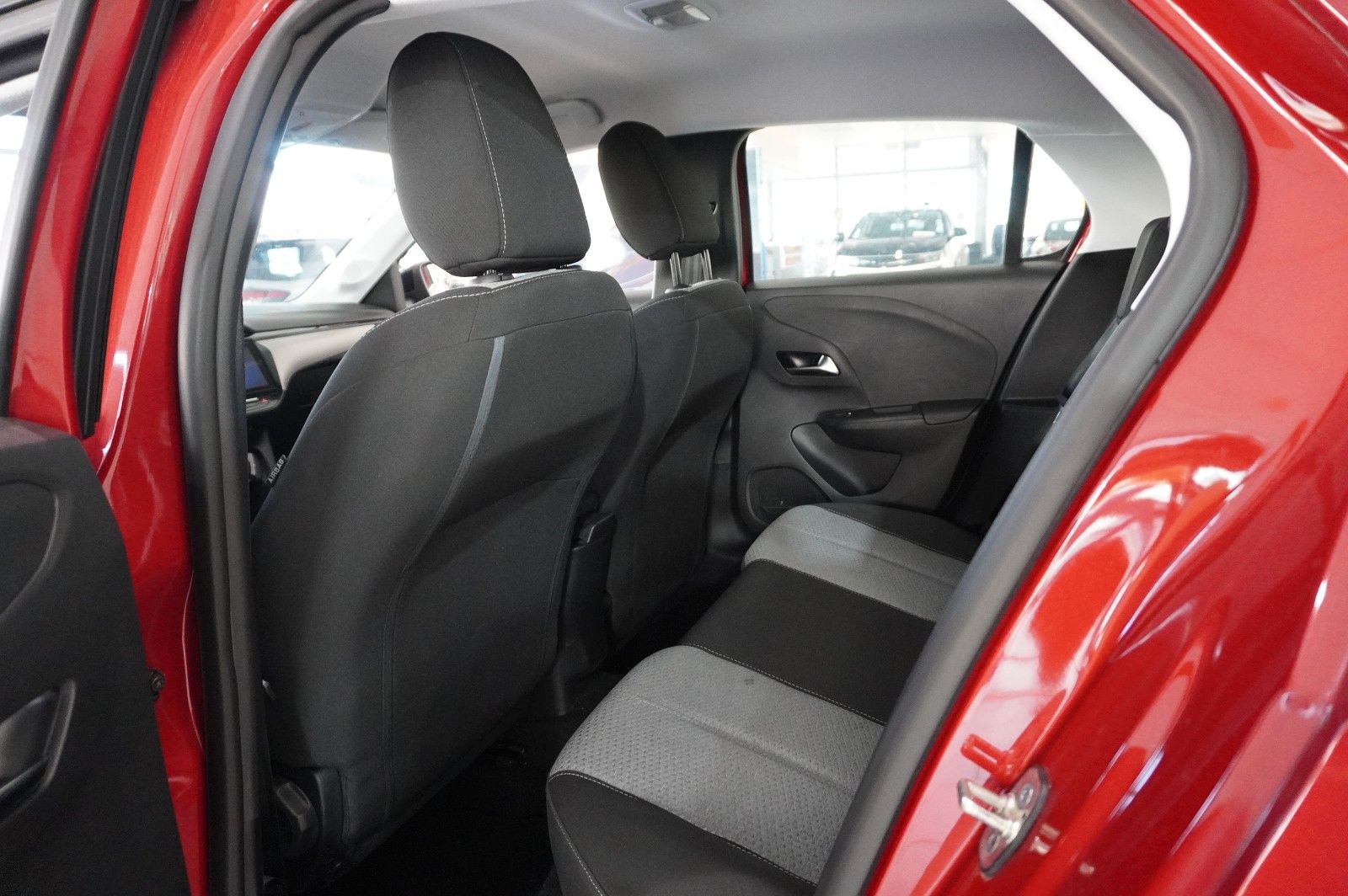 Fahrzeugabbildung Opel Corsa F 1.2 FACELIFT NAVI/LED/KAMERA/VIRTU./DAB+