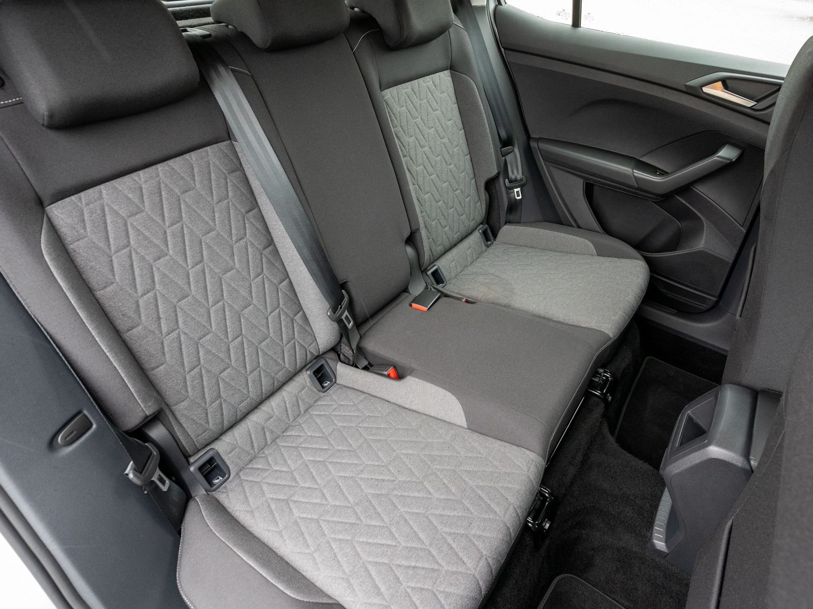 Volkswagen T-Cross - Bild 8