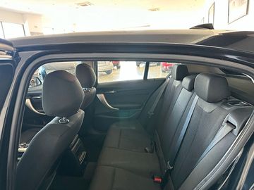 BMW 118 - 10