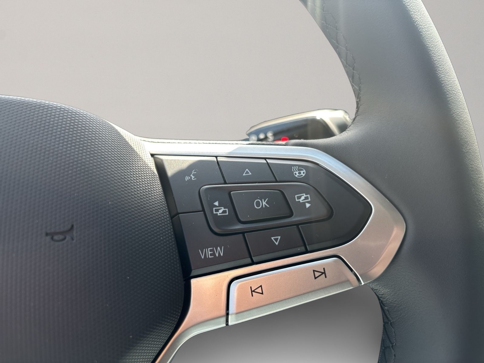 T-Roc Life 1.5 eTSI, Energy, ACC, Navi, RearView