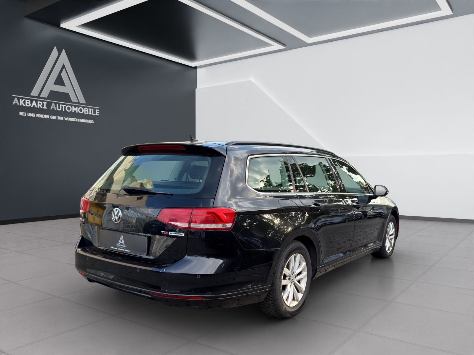 Fahrzeugabbildung Volkswagen Passat Variant Comfortline BMT/Start-Stopp