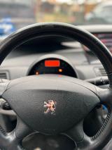 Peugeot PEUGEOT 807 HDI 2.0  8 PERSONEN - scheckheftgepflegte Peugeot 807