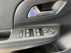 Fahrzeugabbildung Opel Corsa F 1.2Turbo GS-Line LED Kamera Sitzhzng 17"