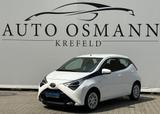 Toyota AYGO x-play / Rückfahrkamera - Toyota Gebrauchtwagen in Krefeld
