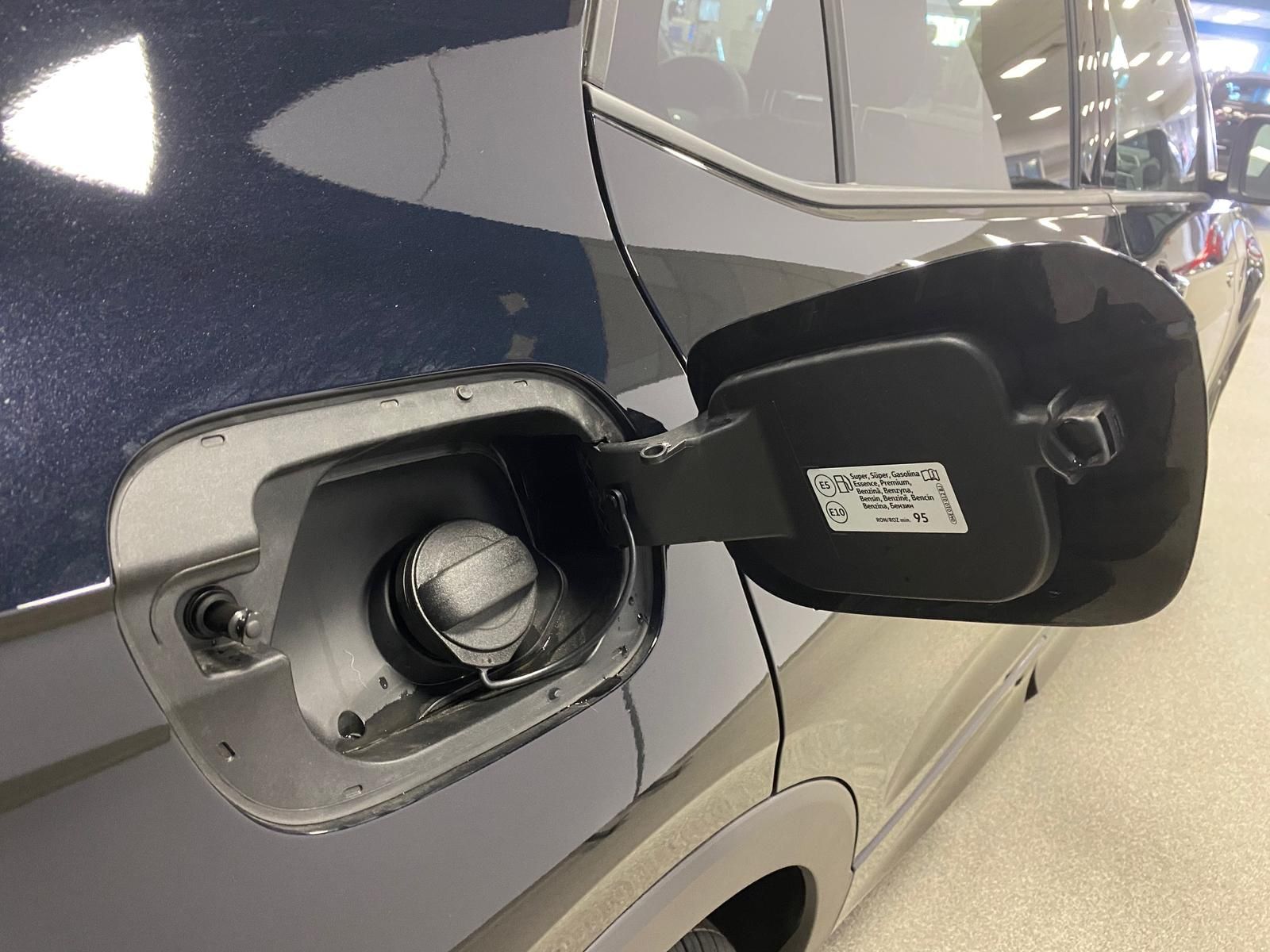 Fahrzeugabbildung Volkswagen T-Cross 1.5 TSI DSG BLACK STYLE R-Line+AHK+ACC++