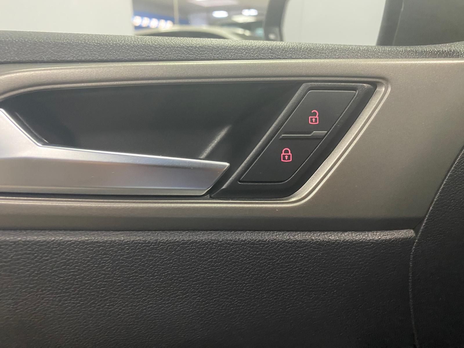 Fahrzeugabbildung Volkswagen Polo 1.0 TSI Comfortline APP+KLIMA+PDC+SITZHEIZ+