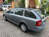 Skoda Octavia Combi 1.9 TDI/Klima/Schiebedach/PDC - Skoda Octavia aus 2005 mit Diesel-Antrieb