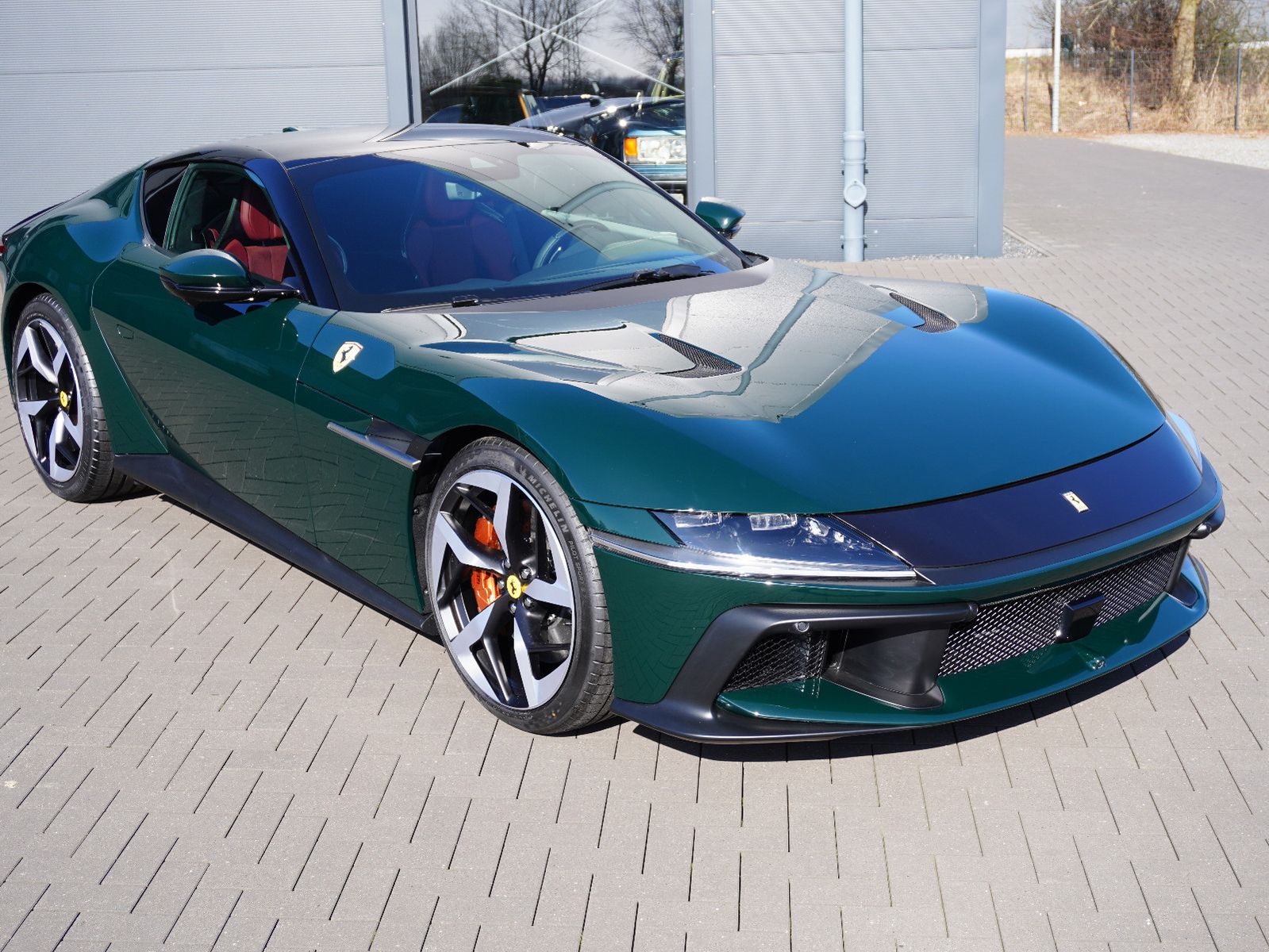 Fahrzeugabbildung Ferrari *Pano,ACC,Lift,Carbon,Histori. Colour*