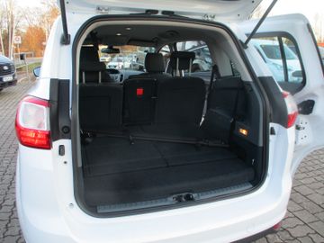 Ford Grand C-Max Titanium 7 Sitzer + Winterp.+ AHK