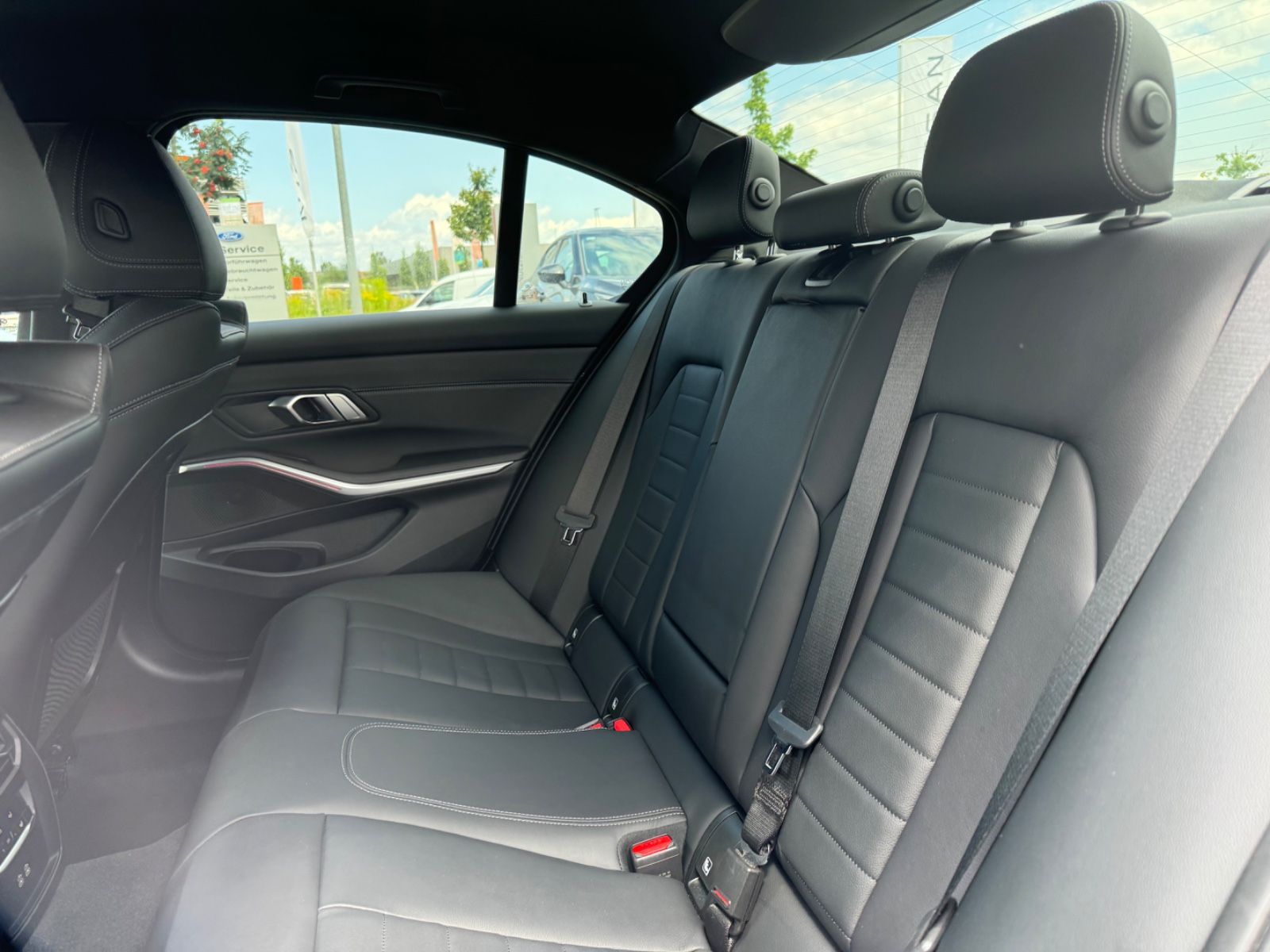 Fahrzeugabbildung BMW M340d xDrive PPF-Folie, Head-Up, Kamera, LED