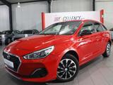 Hyundai i30CW 1.6 CRDI YES! / NAVI+KAMERA+APPLE+ANDROID - Hyundai i30: Crdi