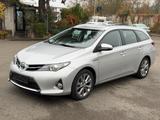 Toyota Auris Touring Sports Hybrid Life+ 1.8 Klima AHK - Toyota Auris Gebrauchtwagen in Stuttgart