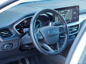 Bild 10 Ford Focus 125 PS Klimaauto. PDC v+h+Kamera Voll LED