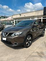 Nissan Qashqai 1.5 dCi Tekna 5 Porte - Nissan Qashqai mit Diesel-Antrieb: Kombi
