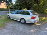BMW 5er E39 525i Touring Kombi - BMW 525 aus 2001: Kombi
