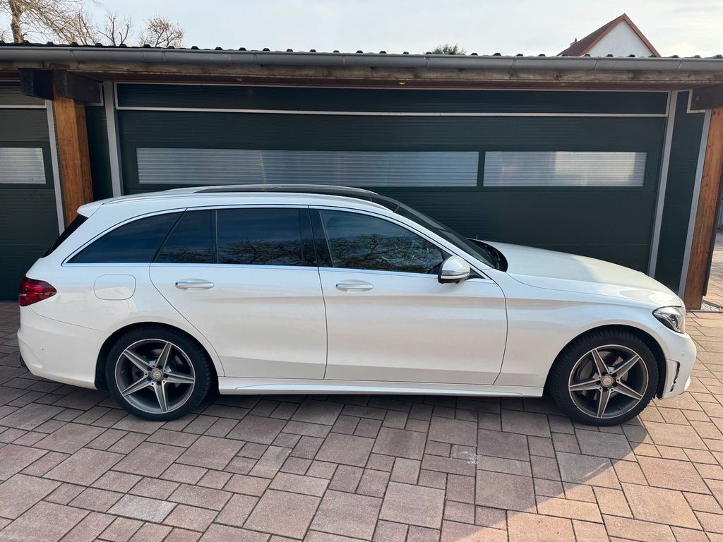 Image of Mercedes-Benz C 300