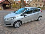 Ford Fiesta 1,25 60kW Trend Trend - Ford Fiesta: Silber