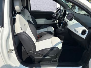 Fahrzeugabbildung Fiat 500 Dolcevita Pano Klimaaut. Temp DAB CarPlay