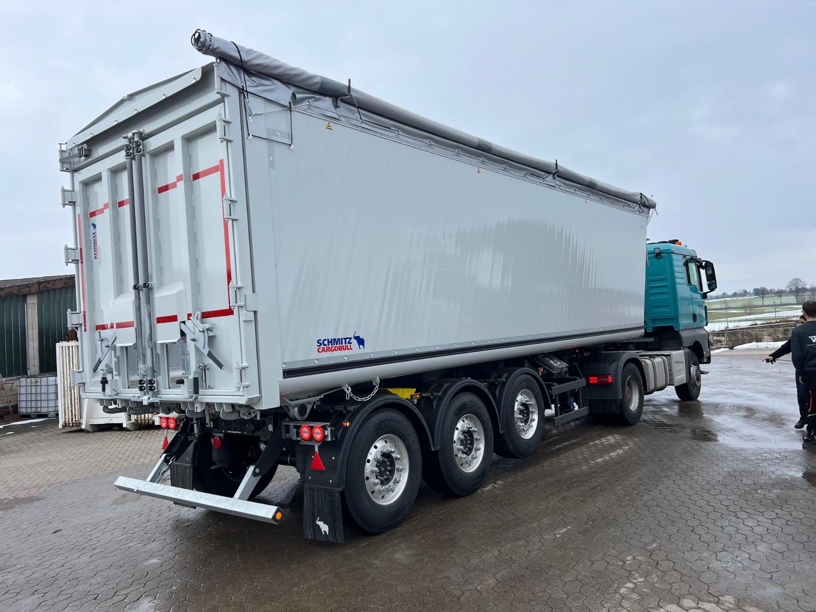 Schmitz Cargobull 50 Kubik mit kombitür