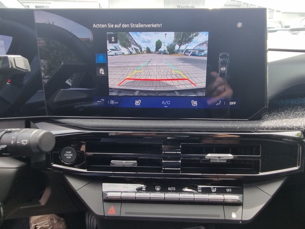 Fahrzeugabbildung Renault Clio Techno Full Hybrid E-Tech 160