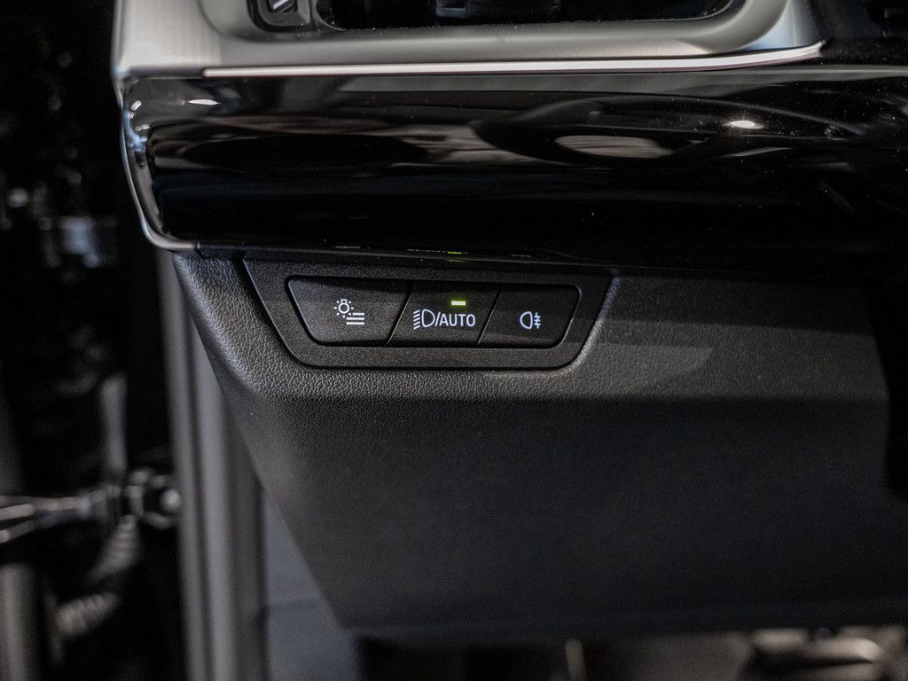 BMW 218 Active Tourer - Bild 25