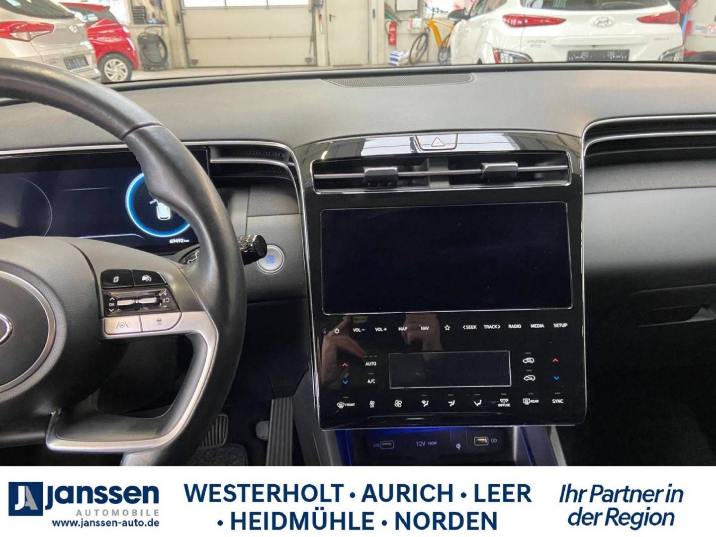 Fahrzeugabbildung Hyundai Tucson TREND/Krell Sound/Allrad/Automatik/Panora