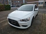 Mitsubishi Lancer 1.6 MIVEC Invite ClearTec Invite - Mitsubishi Lancer: Cleartec