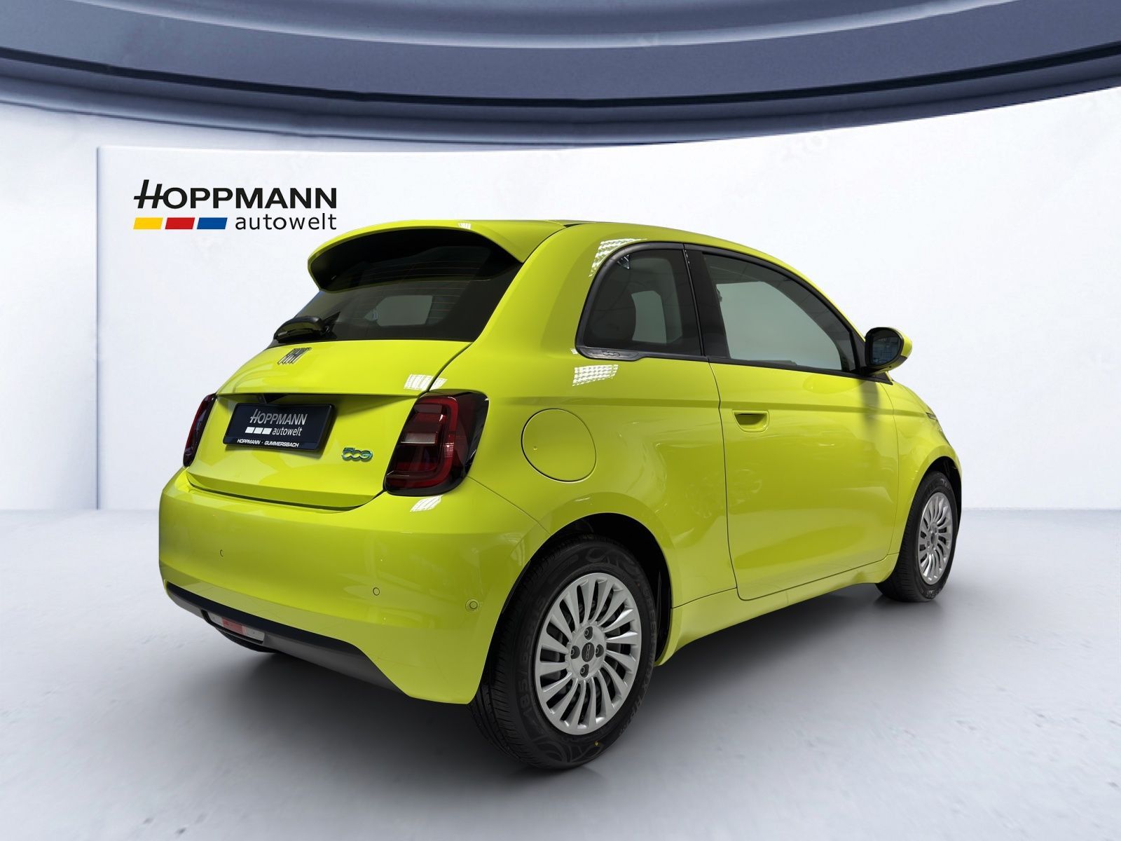 Fiat 500e*NAVI*SHZ*PDC*CARPLAY*KLIMAAUTOMATIK* imagem 3