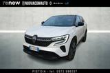 Renault Austral 1.2 E-Tech full hybrid Techno - weiße Renault Alaskan